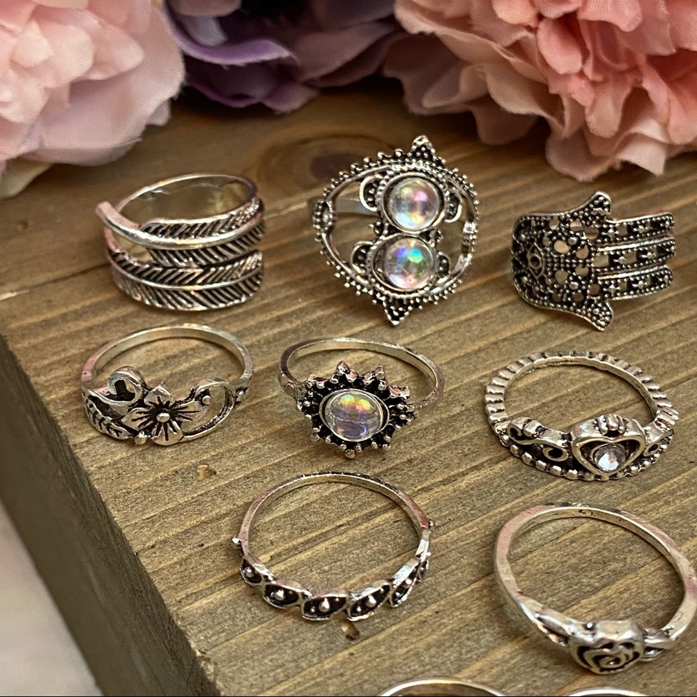 16 Pcs Boho Black & Silver Crystal Gem Ring Set - Picture 8 of 14